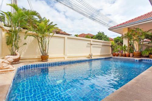 Villa Baan Chokdee - 5 Bed - Private Pool