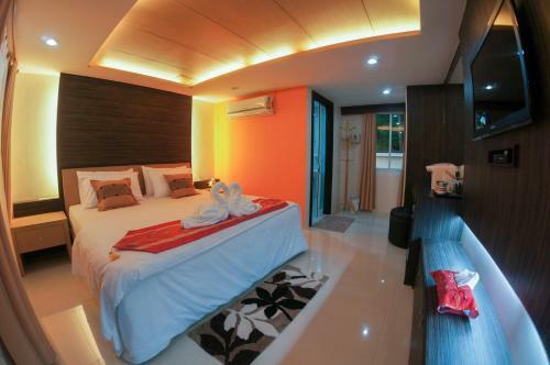Hotel Tt Naiyang Beach Phuket
