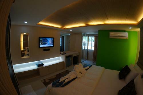 Hotel Tt Naiyang Beach Phuket