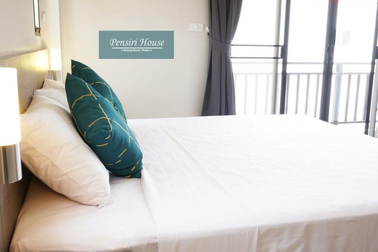 Hostal Pensiri House