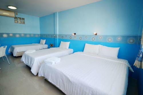 Hostal The Famous House - Jomtien