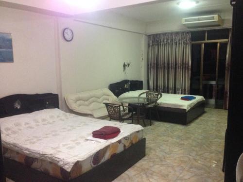 Hostal Artem's Guesthouse