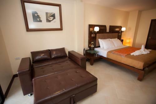 Hotel Lotusland Resort