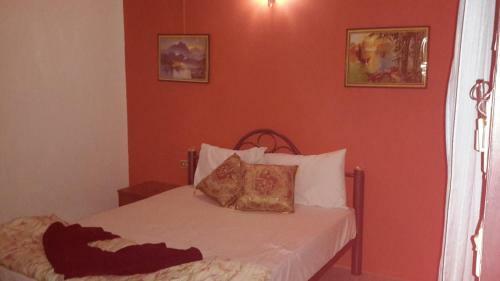 Hostal Cheap Rooms Guesthouse