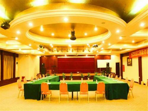Vienna Hotel Nanchang Railway Staion