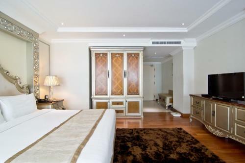Hotel Lk The Empress