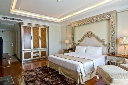 Hotel Lk The Empress