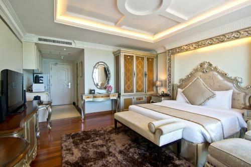 Hotel Lk The Empress