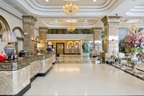 Hotel Lk The Empress