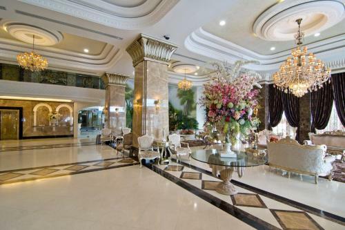 Hotel Lk The Empress