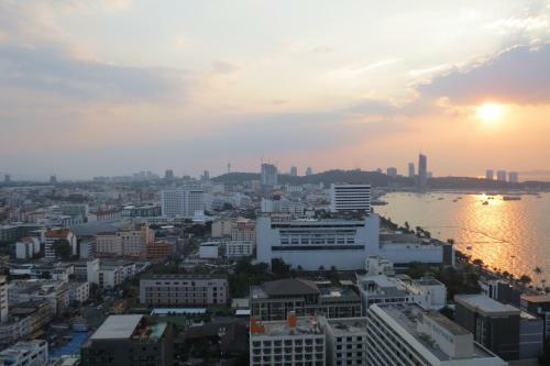 View Talay 6 Suite Apartments
