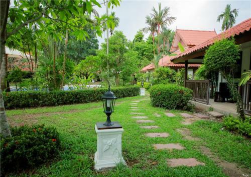 Dasein Chalong Bay Hotel