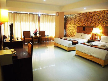 Hotel The Privi Suites