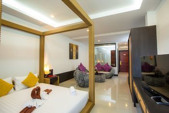 Hotel Miracle House