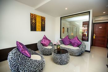 Hotel Miracle House