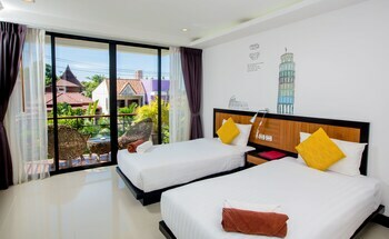 Hotel Miracle House