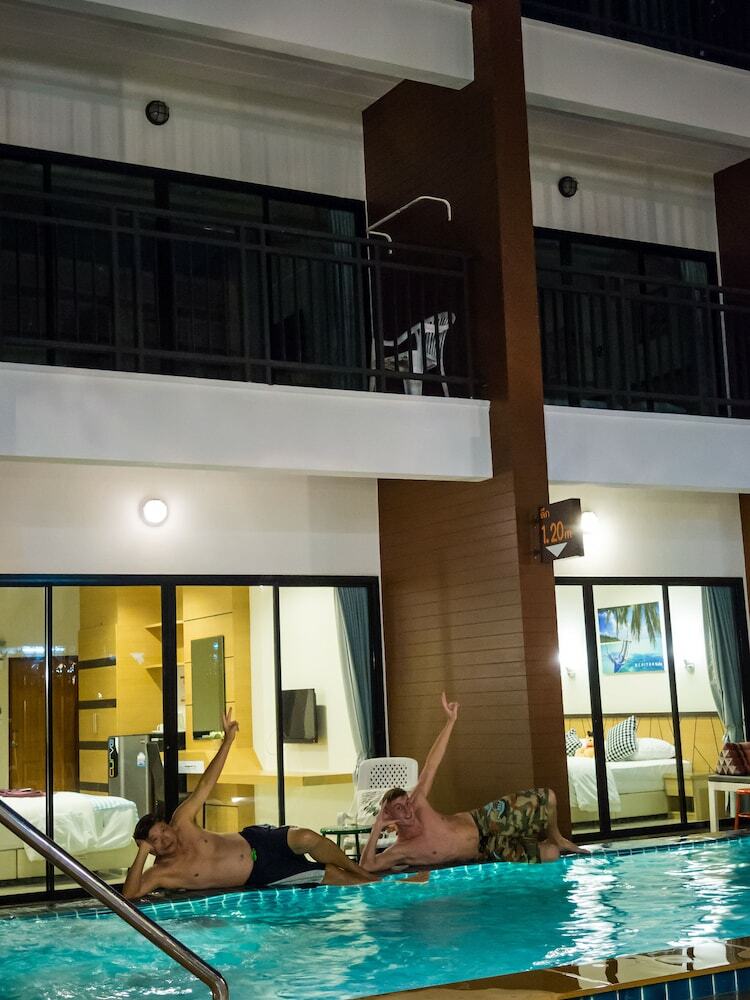 Apartamentos Chitra Suite