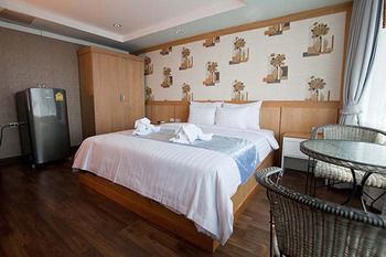 Hotel The Beach Front Resort, Pattaya
