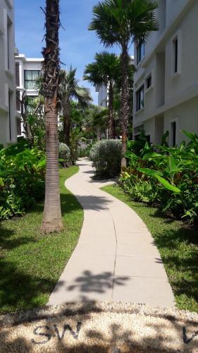 Apartamentos The Title Beach Front