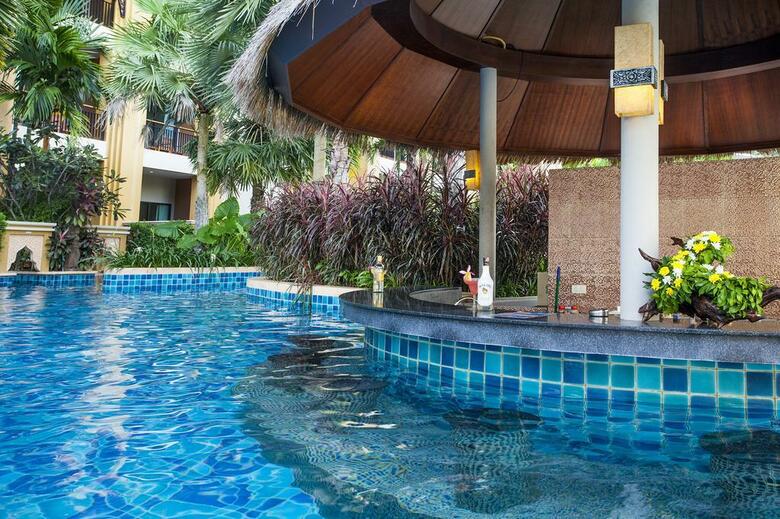 Hotel Rawai Palm Beach Resort