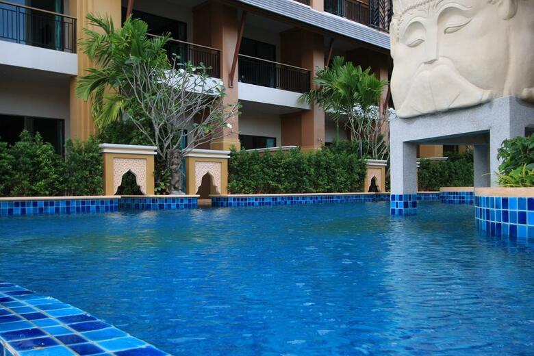 Hotel Rawai Palm Beach Resort