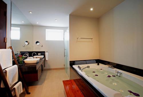 Hotel Serenity Resort & Residences Phuket
