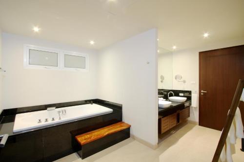 Hotel Serenity Resort & Residences Phuket
