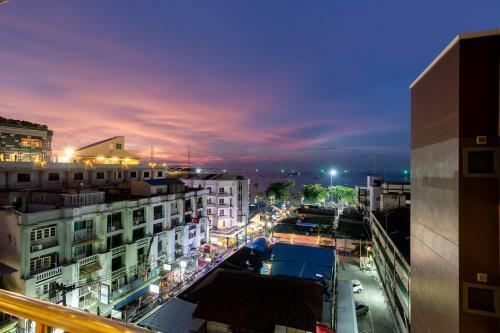 Eastiny Inn Hotel
