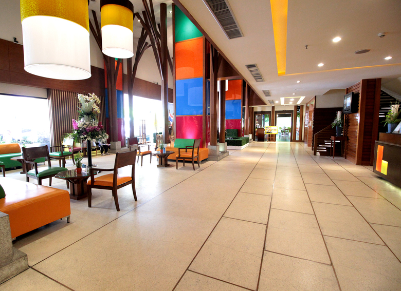 Hotel The Seasons Pattaya