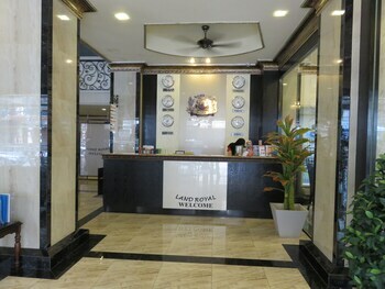 Aparthotel Land Royal Residence