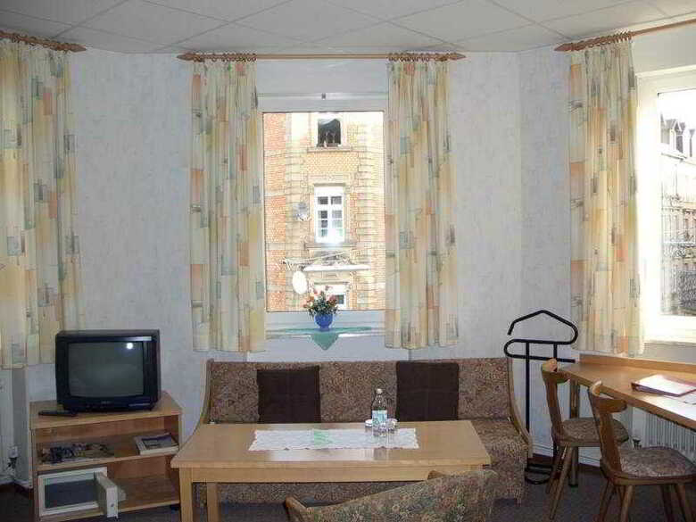 Hotel Kaiser Barbarossa (.)