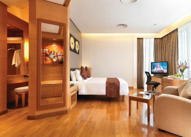 Gardens Hotel And Residences
