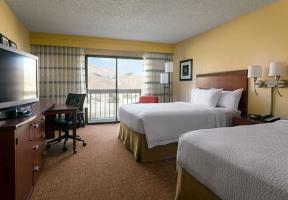Hotel Courtyard By Marriott Palm Springs