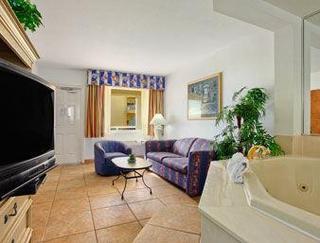 Hotel Main Sail (.)