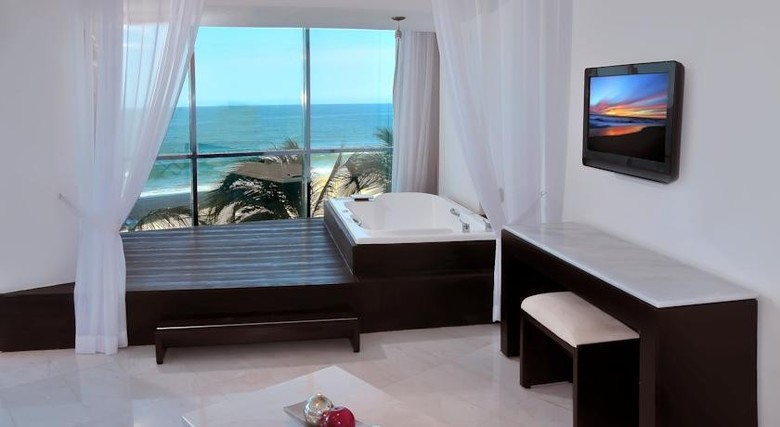 Hotel Crowne Plaza Resort Mazatl�n
