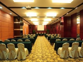 Hotel Ramada  Zhabei