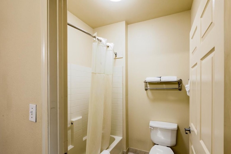 Hotel Quality Inn Near Seaworld