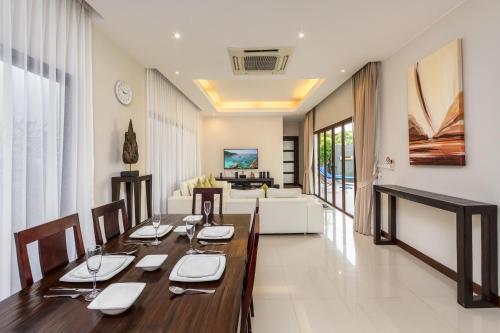 Villa Ilahi By Tropiclook