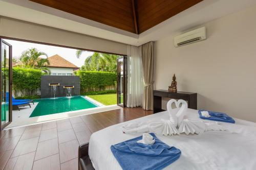 Villa Ilahi By Tropiclook