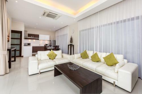 Villa Ilahi By Tropiclook