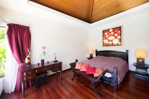 Villa Iorangi By Tropiclook: Suksan Style Rawai Beach