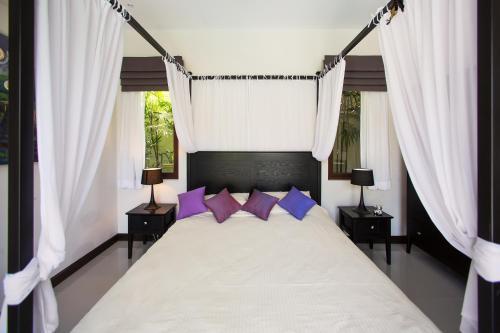 Villa Iorangi By Tropiclook: Suksan Style Rawai Beach