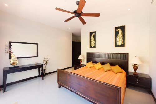 Villa Iorangi By Tropiclook: Suksan Style Rawai Beach
