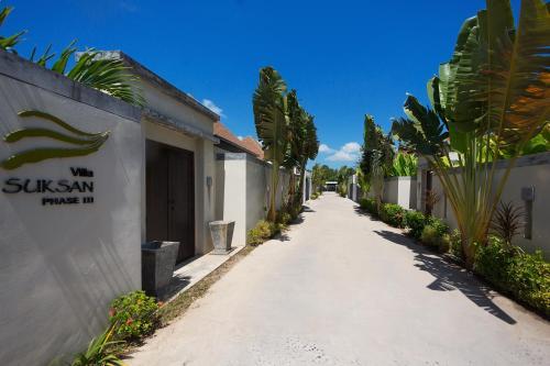 Villa Iorangi By Tropiclook: Suksan Style Rawai Beach