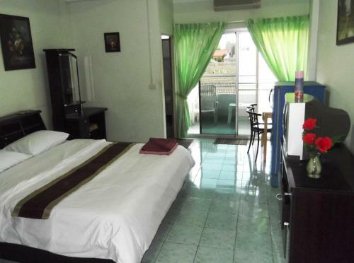 Albergue River Hotel