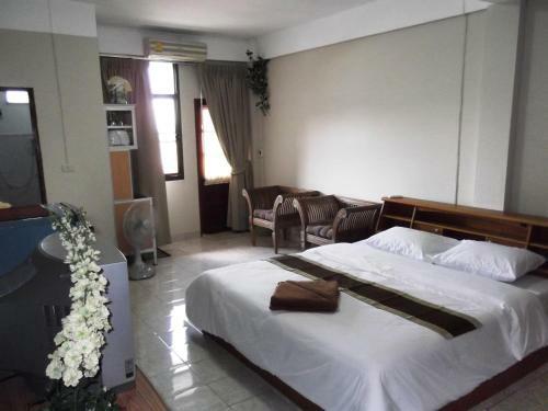 Albergue River Hotel