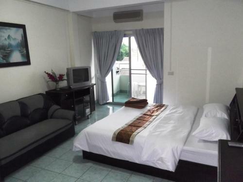 Albergue River Hotel