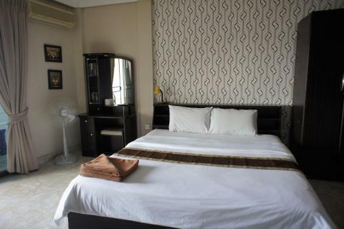 Albergue River Hotel