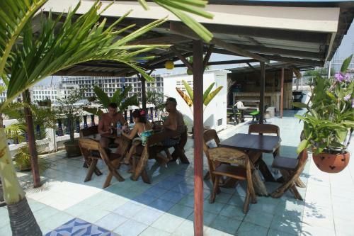 Albergue River Hotel
