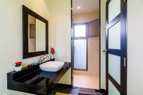 Niche Villas By Tropiclook